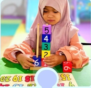 Anak belajar angka